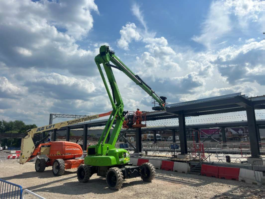 Darlaston station roof canopy installation